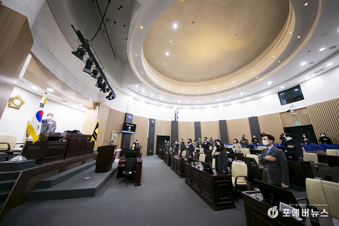 화성시의회는 18일 제199회 제1차 본회의를 열고 임시회를 진행하고 있다. (사진제공=화성시의회)