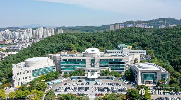 화성시청전경.