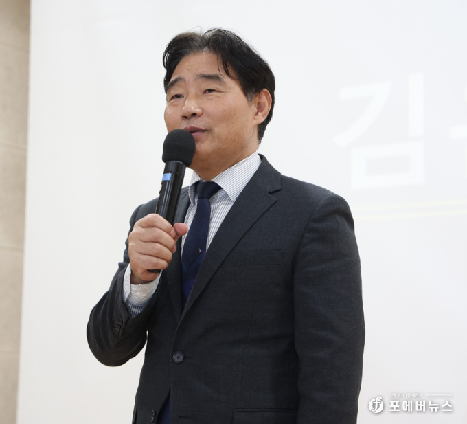 고양특례시의회 김운남 의장, 일산지회 정책간담회 참석(사진=김운남 의장 페이스북 캡처)