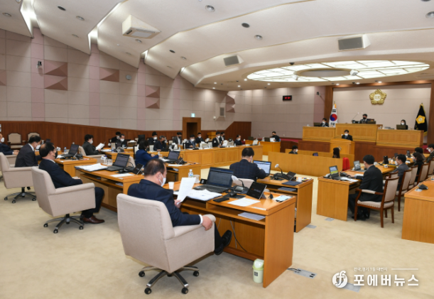 2월 8일 오전, 본회의장에서 제338회 양주시의회 임시회 제1차 본회의가 열렸다.