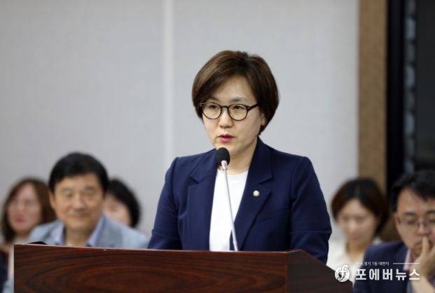 윤명옥 수원특례시의회 의원(더불어민주당, 비례대표)