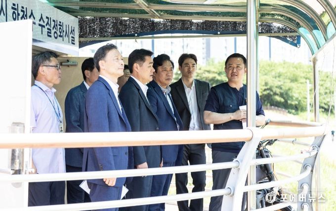 안산시의회 도시환경위원회가 16일 정례회 행정사무감사 관련 현장활동을 실시했다.