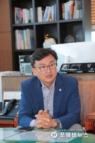 이천시의회 김하식 의장