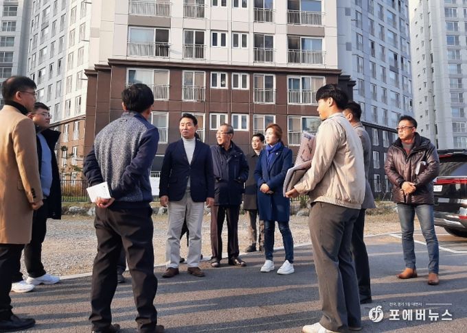 손세화 포천시의회 의원, 백영현 포천시장과 함께 소흘읍 서희제방도로 민원현장 점검