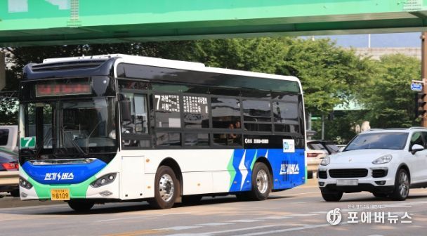 과천시에서 운행중인 7번 버스 모습