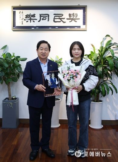 “5월 성년의 날, 남양주시가 빛나는 스무살을 응원합니다.”