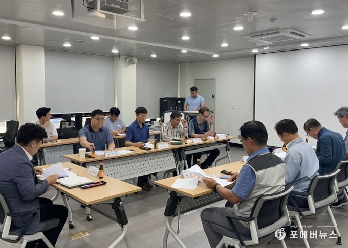 김포시 공공건축사업 건설사업관리단 전체회의 모습