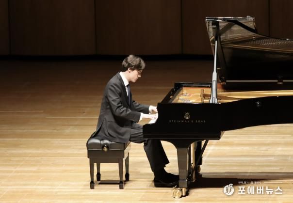 하남문화재단, 신예의 진가가 울려 퍼지다... 제이든 이직-드쥬르코 리사이틀로 한국 관객 매료