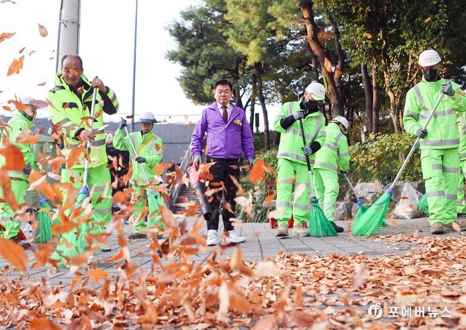 동대문구, 구청장과 함께하는 ‘낙엽 헌터스’발대식 개최
