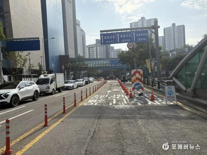 GS파워의 열수송관 파열사고가 발생한 안양 범계역 인근 모습 사진(2025년 10월 31일 오전 10시경)