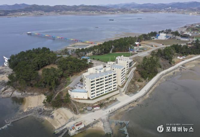 돌머리 해수욕장 전경