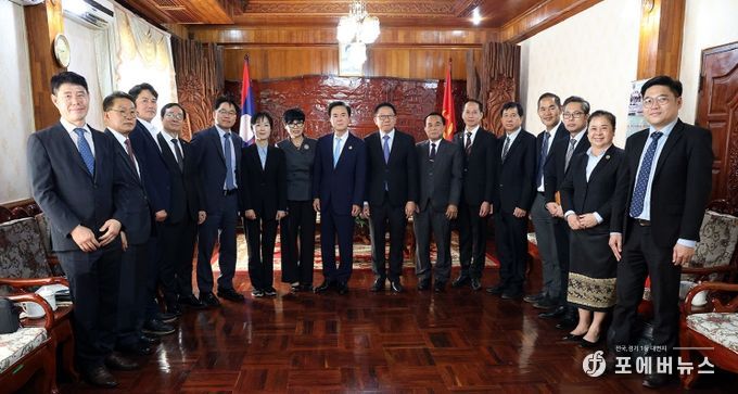 김태흠 지사, 라오스 농업환경부 장관 접견