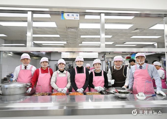 연천군의회, 2026년 새해 출발… 시무식과 나눔 봉사로 의정활동 개시