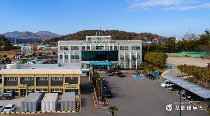 여수시가 민족 최대의 명절 설을 맞아 지역 농수특산품의 판로를 확대하고 소비 촉진을 도모하기 위한 판촉 활동에 나선다.