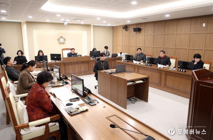 수원특례시의회 환경안전위원회 조례안 안건심사