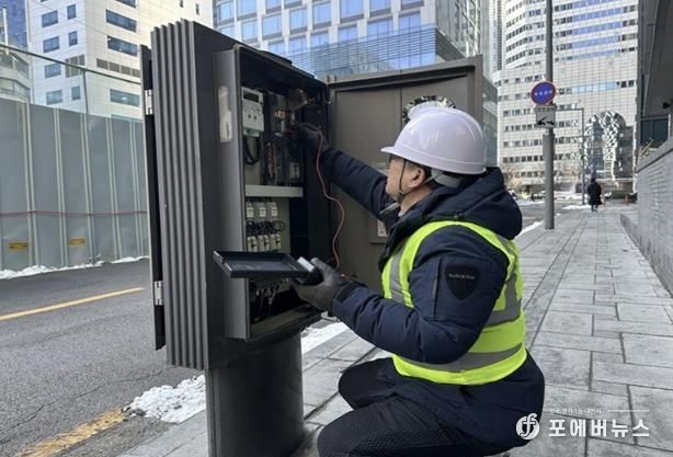 도로조명시설 점검 사진
