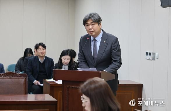 조례안 제안설명 중인 박원종 전남도의원