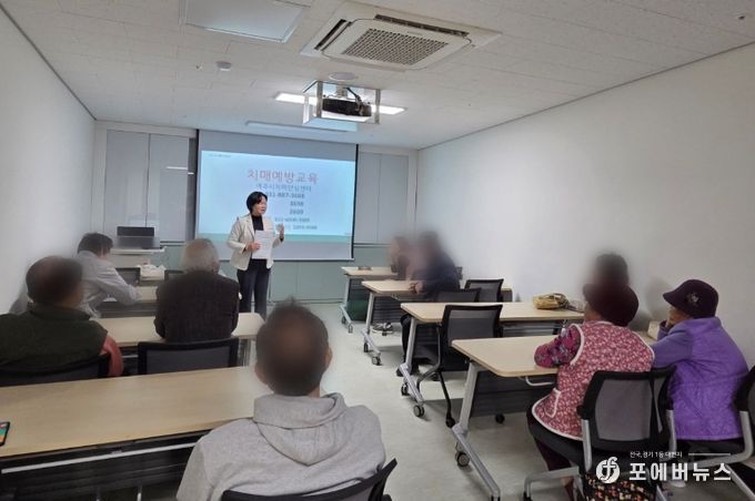 금사도서관 치매예방교실 운영